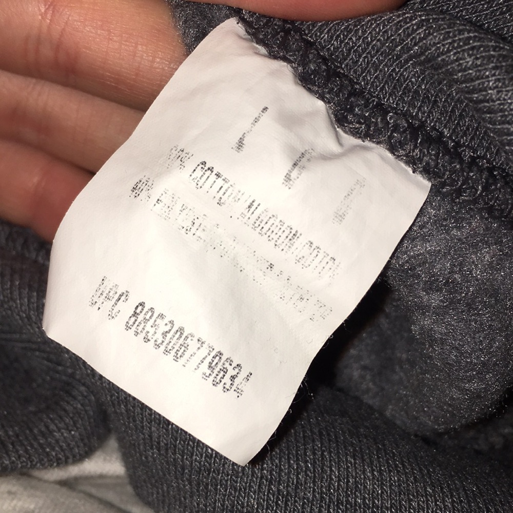 EUC Fruit of the Loom | Men’s Grey Sweatshirt - Picture 4 of 4